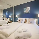 Dünenresidenz Prora - Skysuite mit freiem Meerblick, Dachterrasse und Balkon NP502